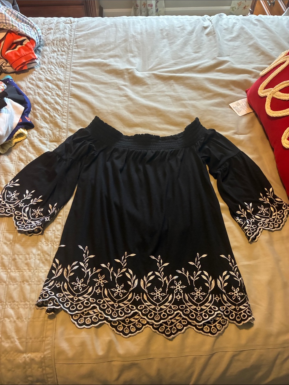 White House Black Market Black Off-Shoulder Tunic with White Floral Embroidery